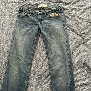 Holister Women’s Jeans Straight Leg size waist 27